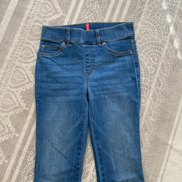 Spanx SPANXshape™ EveryWear Flare Jeans in Vintage Indigo - Picture 7 of 16